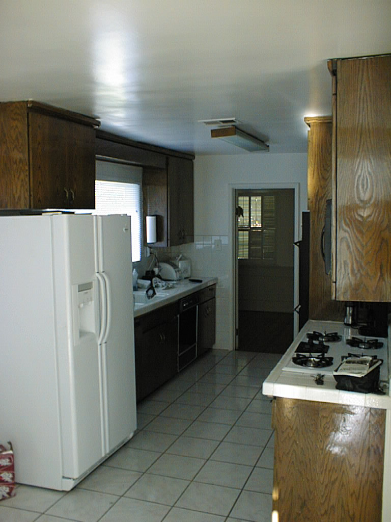 Allott Avenue kitchen before redevelopment